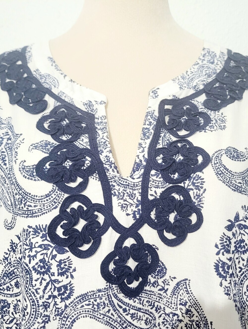 Liz Claiborne Womens Large Blue White Paisley Tunic Top 100% Cotton Boho Classic - Picture 3 of 12